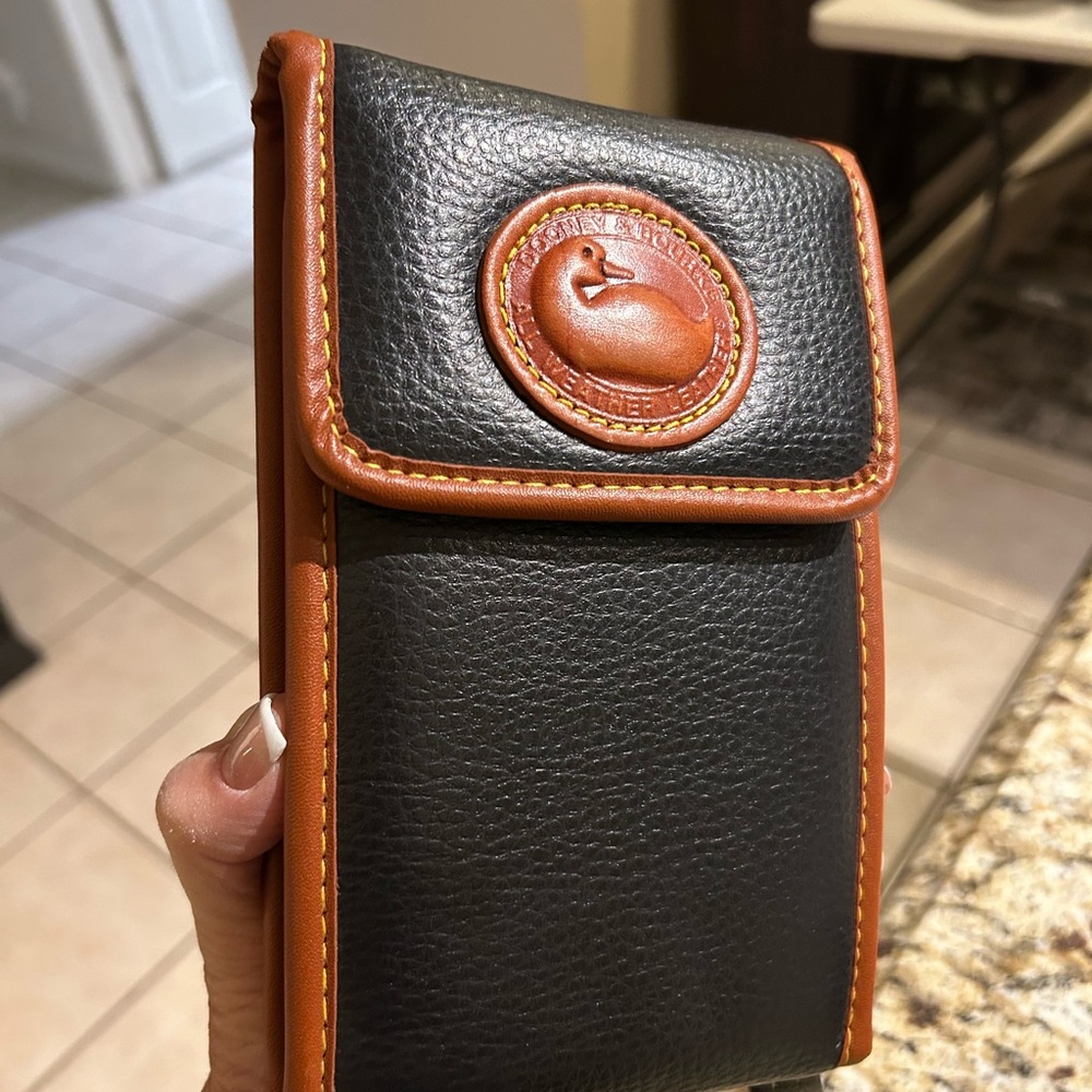 Black and Brown Crossbody Bag - Picture 3 of 3